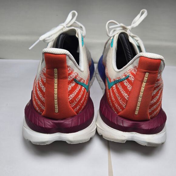 Hoka One Mach 5 \